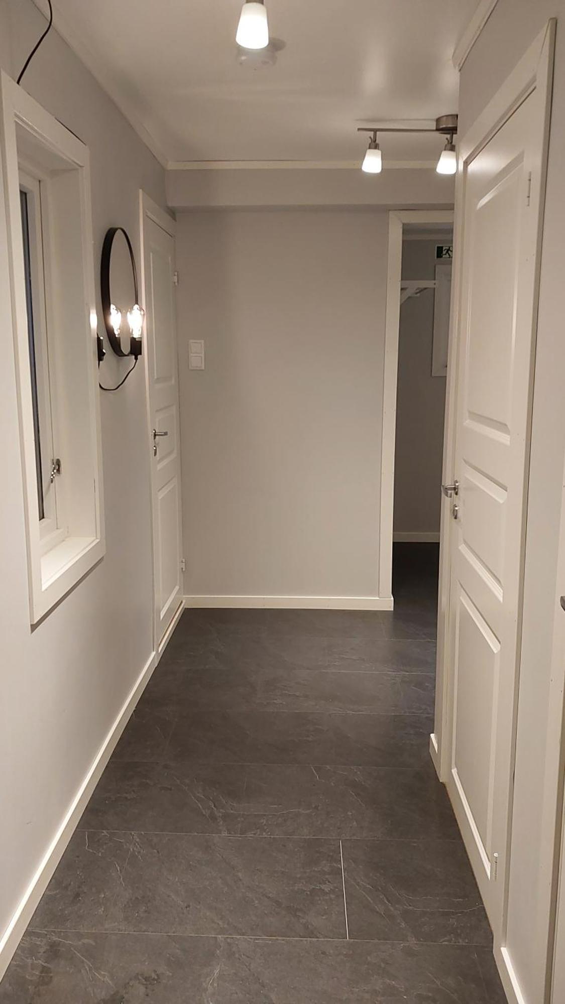 Lyngen Apartments Lyngseidet Екстериор снимка