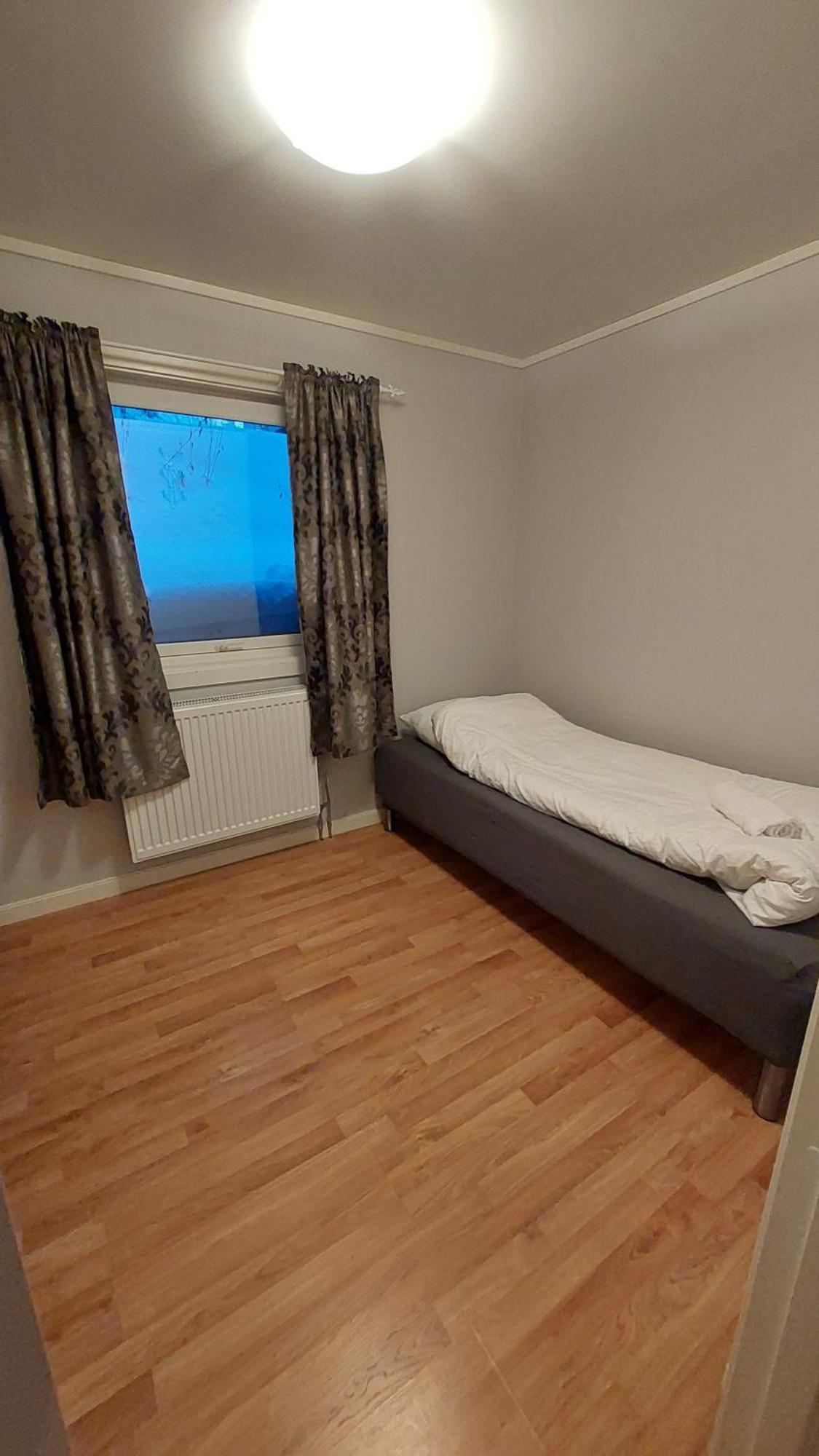 Lyngen Apartments Lyngseidet Екстериор снимка