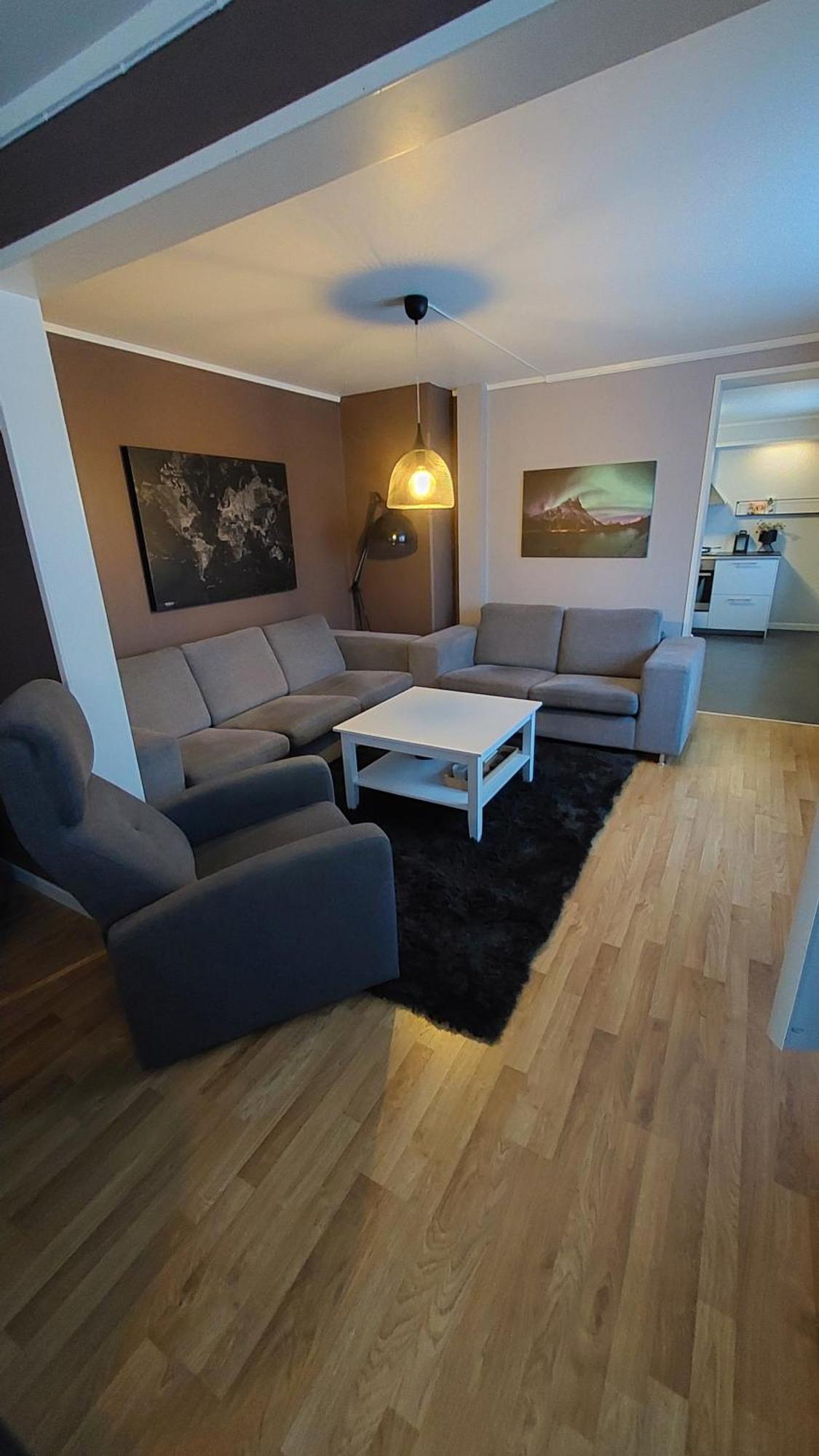 Lyngen Apartments Lyngseidet Екстериор снимка